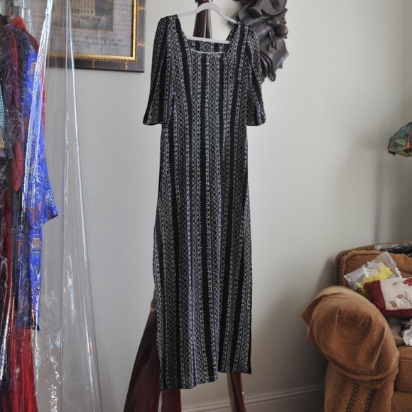 Dresses & Skirts - Brand new ao dai